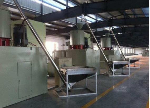 傾斜式自動(dòng)粉末螺旋上料機(jī) 傾斜式自動(dòng)粉末螺旋上料機(jī)